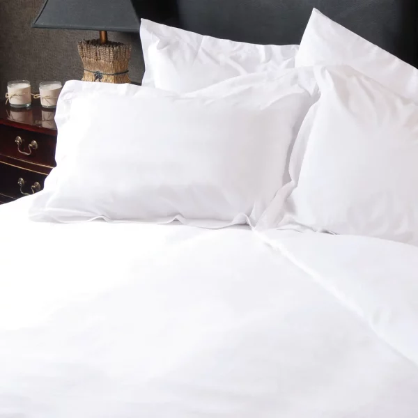 A cotton rich percale white duvet cover from the Hotel Pure Luxury range.