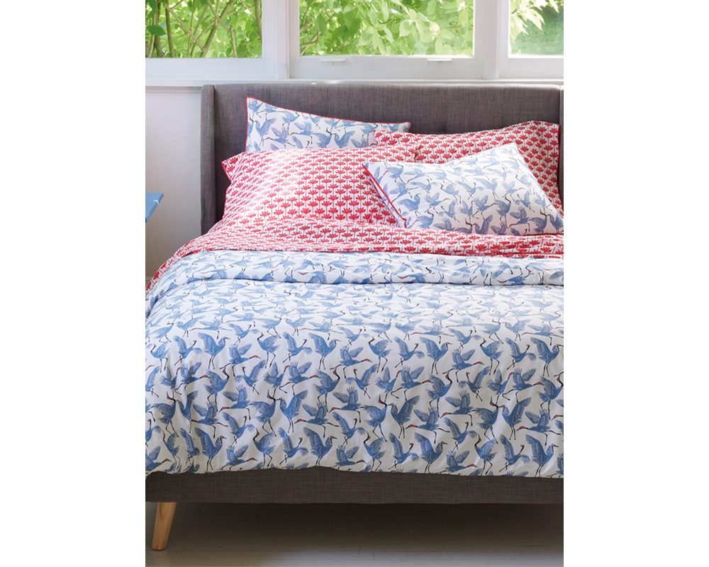 V-NOVO-CRANE-DSET-D-02-Family-of-Cranes-Duvet-cover-set.jpg